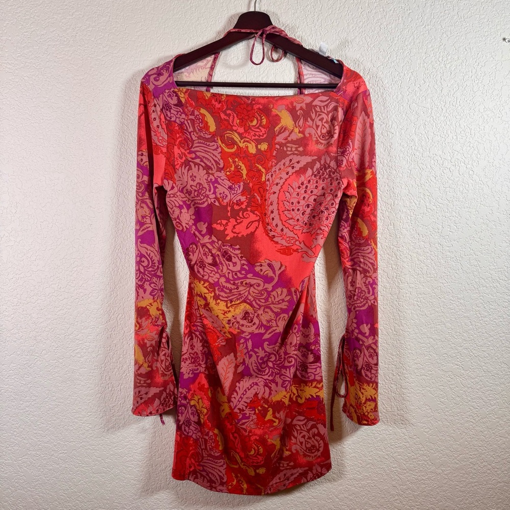 Urban Outfitters Paisley Red Pink Patterned Backless Mini Dress Sz Small - Picture 7 of 8